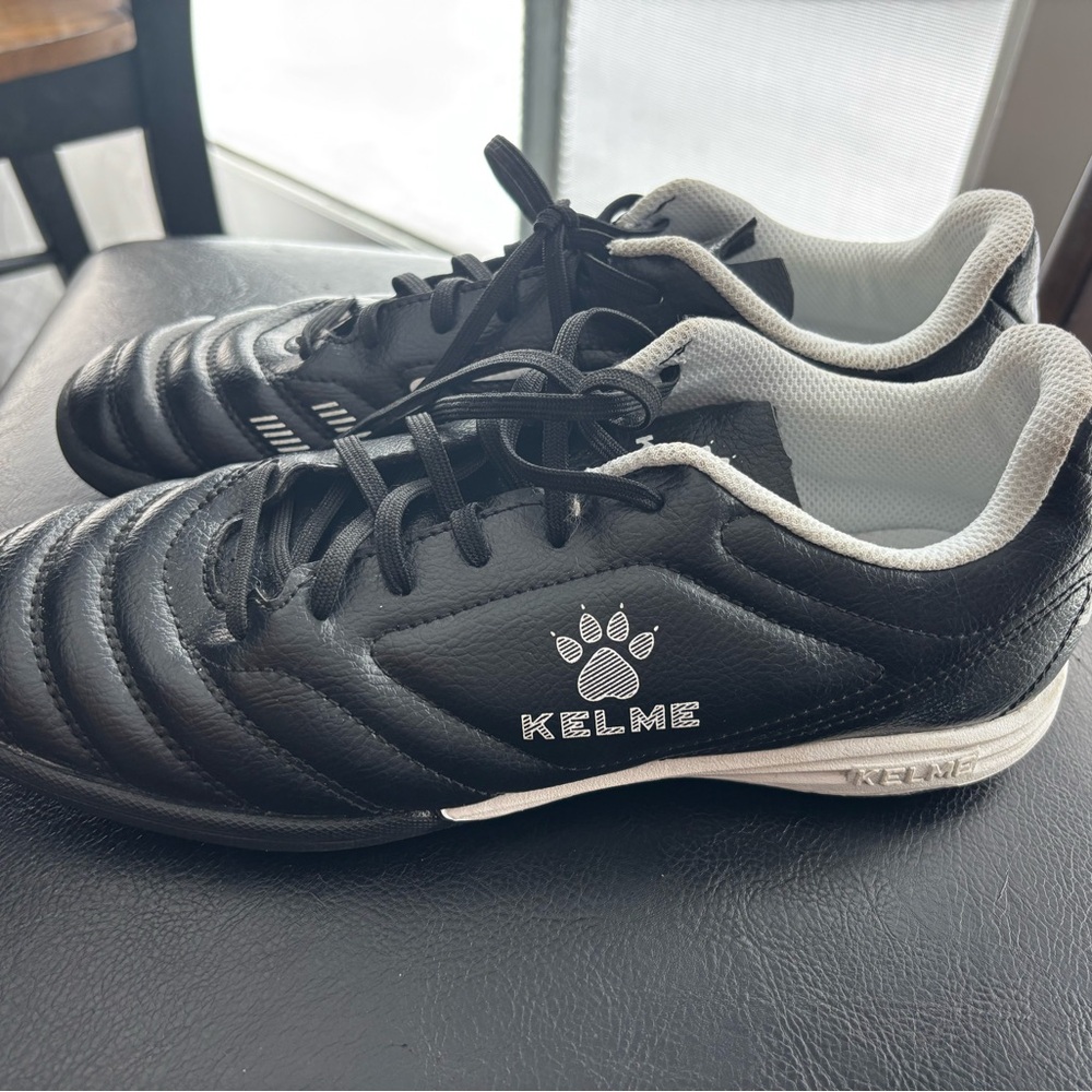 Kelme Turf Soccer Shoes